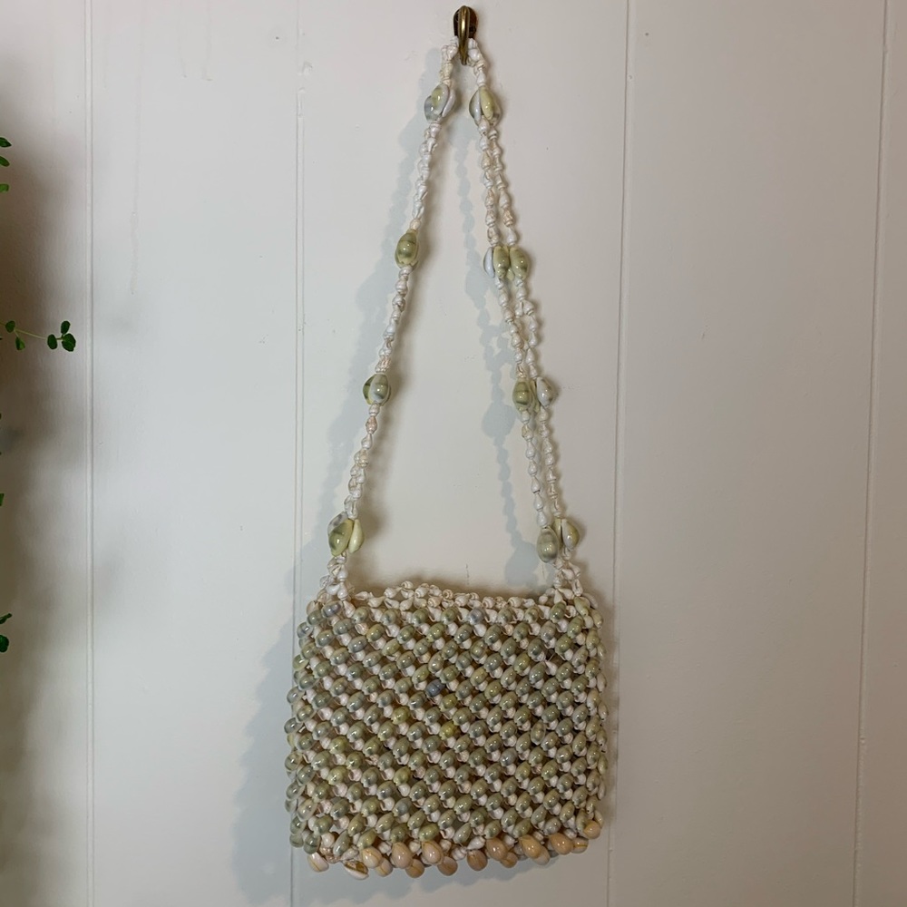 Vintage White Seashell Shoulder Bag - Picture 6 of 7